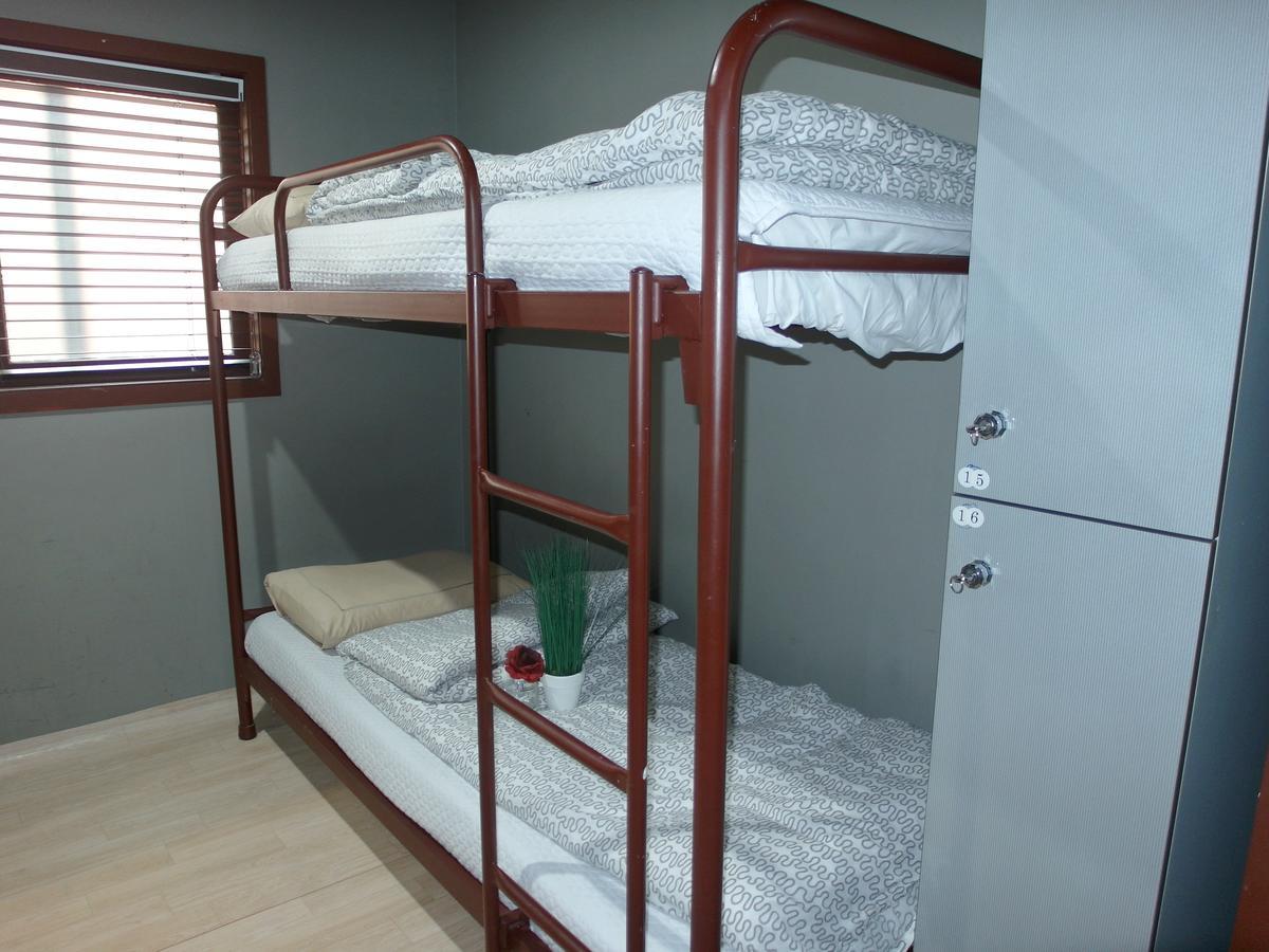 Fnstay Muslim Friendly Guesthouse Seul Zewnętrze zdjęcie
